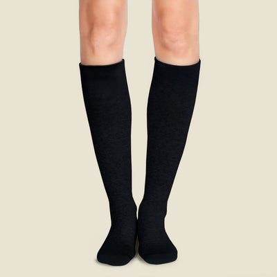 Maternity Compression Socks for Expecting Moms — Comfortable Support for Happier Legs