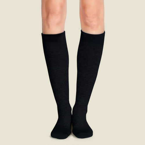Maternity Compression Socks for Expecting Moms — Comfortable Support for Happier Legs